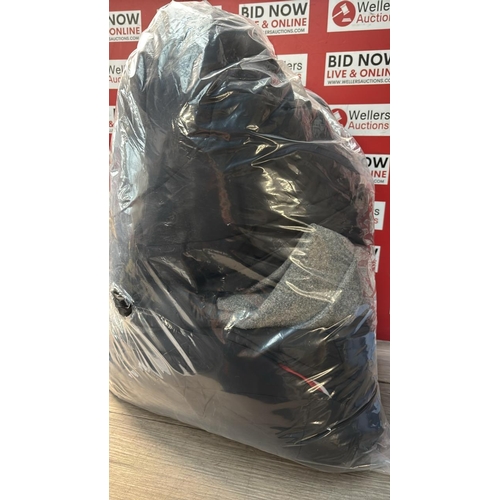 9150 - BA OF COATS AND JACKETS / CW