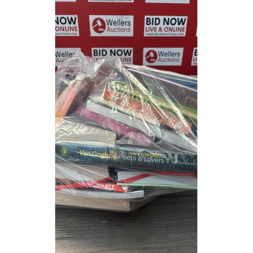 9157 - BAG OF BOOKS / CW