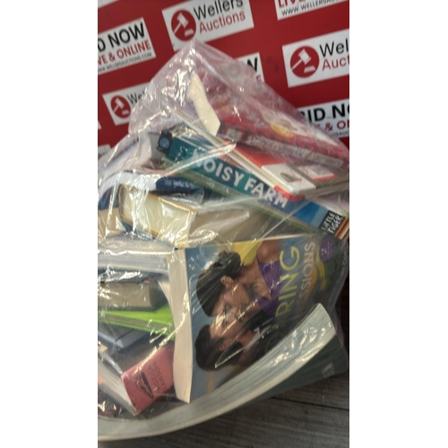 9159 - BAG OF BOOKS / CW