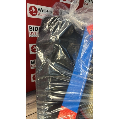 9175 - BAG OF AUTO RELATED ITEMS / CW