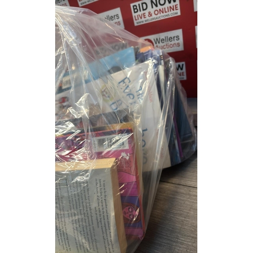 9205 - BAG OF BOOKS / ORCW