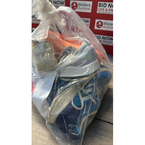 9226 - BAG OF PRE-OWNED FOOTWEAR / ORCW