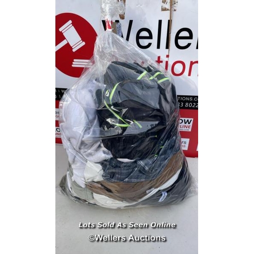 5664 - BAG OF JUMPERS