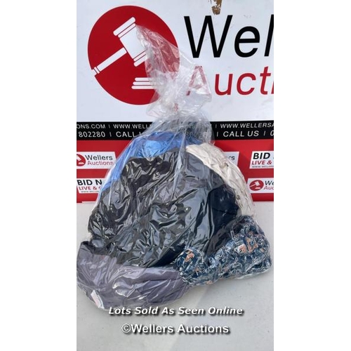 5675 - BAG OF JACKETS INC. MOUNTAIN WAREHOUSE