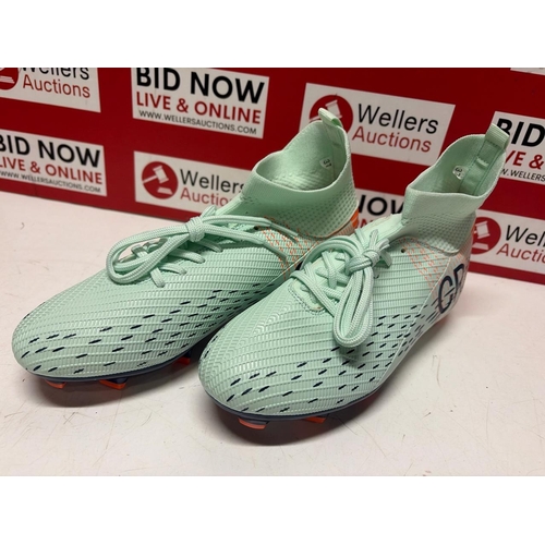 3087 - NEW CR7 FOOTBALL BOOTS, 37