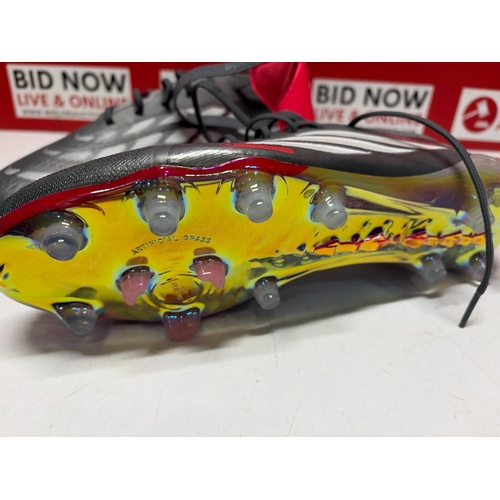 3091 - NEW ADIDAS PREDATOR FOOTBALL BOOTS, UK 9