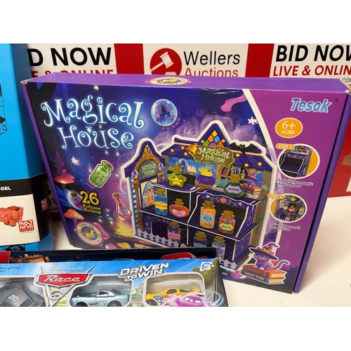 3103 - X3 NEW TOYS INC. MINECRAFT ULTIMATE ADVENTURE COLLECTION