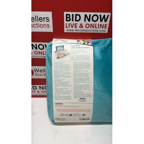 8031 - SQUISHMALLOWS LAP DESK WITH TABLET HOLDER