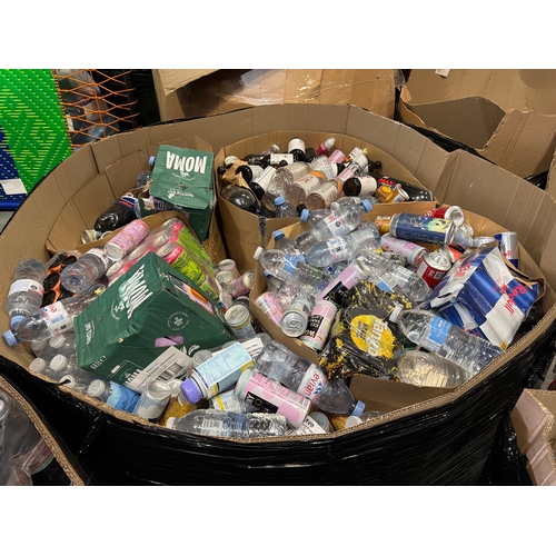 103 - FERNHURST COLLECTION: PALLET OF MIXED DRINKS