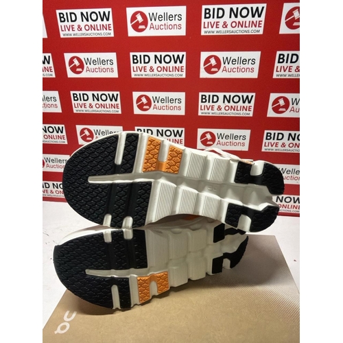 7056 - NEW ON WATERPROOF RUNNING TRAINERS WITH BOX SIZE 6