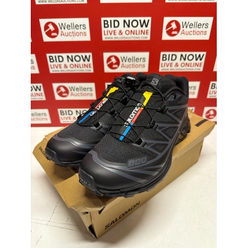 7075 - NEW SALAMON ST6 WALKING TRAINER SIZE8.5 WITH BOX