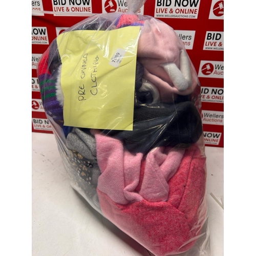 7089 - BAG OF MIXED PREOWNED CLOTHING