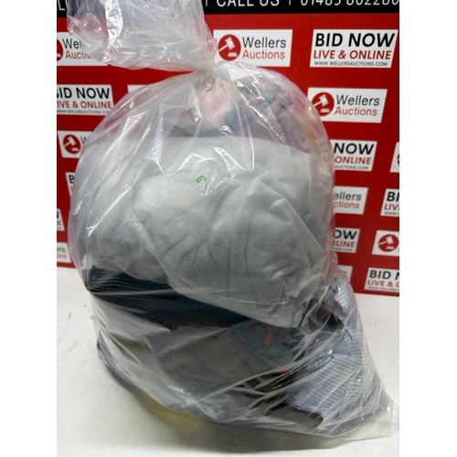 7102 - BAG OF NEW MIXED CLOTHING