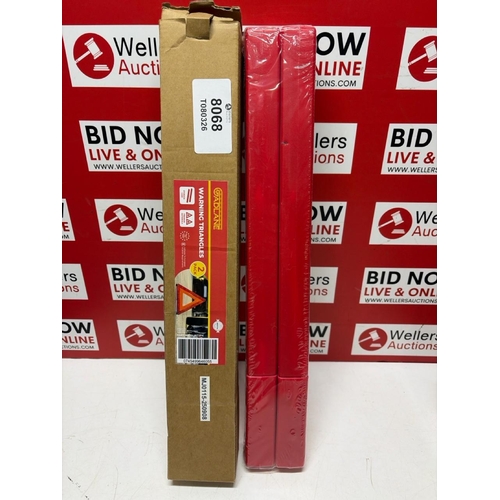 8068 - X2 NEW GADLANE WARNING TRAINGLES