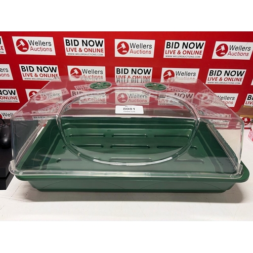 8081 - NEW PLANT PROPERGATOR