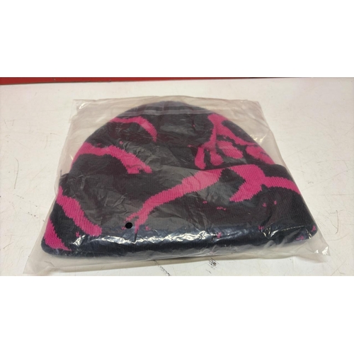 8100 - NEW ARCTERYX BEANIE HAT