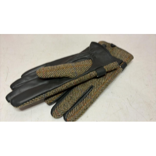8101 - NEW HARRIS TWEED GLOVES
