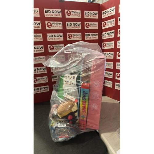 8323 - MIXED BAG OF TOYS SOME NEW / SOME COLLECTABLES