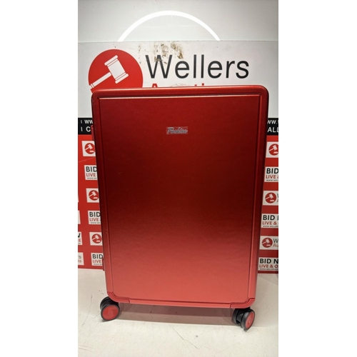 8215 - LARGE LOCKABLE SUITCASE ON WHEELS BY FASHION WITH USB PORT