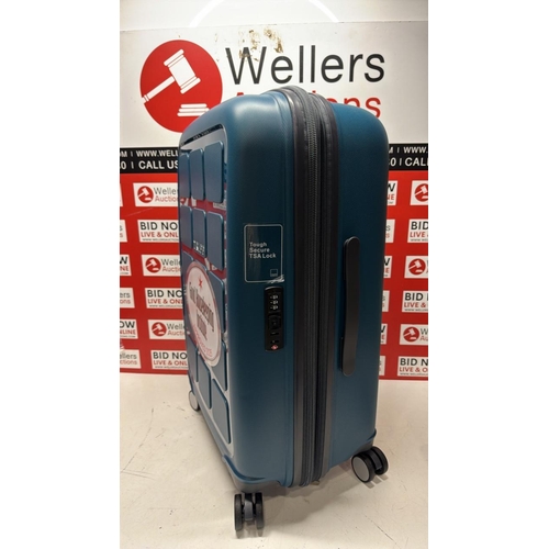 8224 - TRIPP LARGE SUITCASE ON WHEELS