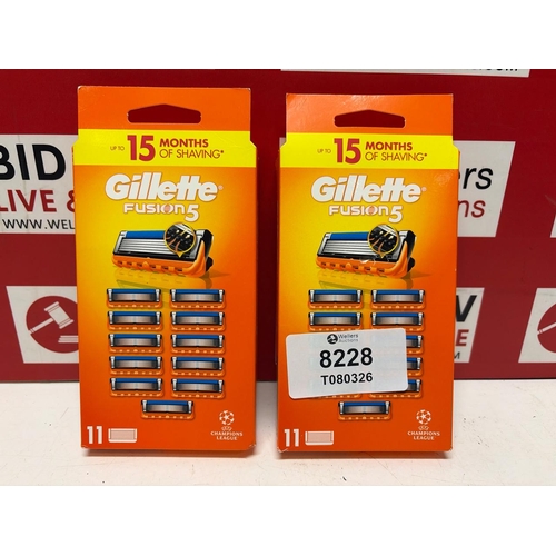 8228 - GILLETTE FUSION 5 RAZOR BLADES 11 PACK X2