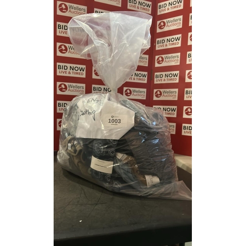 1003 - BAG OF MENS CLOTHING INC JEANS . NEW