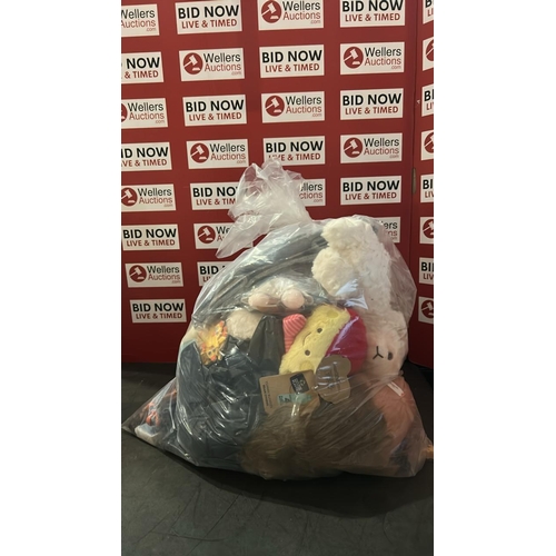 1005 - BAG OFTOYS  PRE OWNED