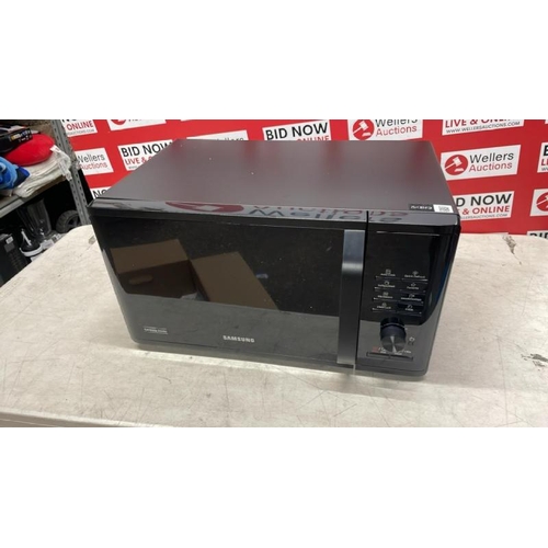 6074 - SAMSUNG 23L SOLO BLACK MICROWAVE / PLEASE NOTE: ANY PURCHASES LEFT AFTER 5 WORKING DAYS MAY BE RE-SO... 