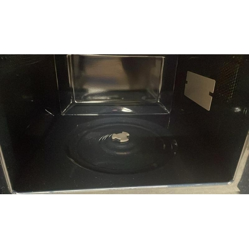 6074 - SAMSUNG 23L SOLO BLACK MICROWAVE / PLEASE NOTE: ANY PURCHASES LEFT AFTER 5 WORKING DAYS MAY BE RE-SO... 