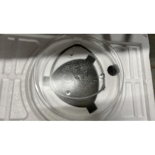 6074 - SAMSUNG 23L SOLO BLACK MICROWAVE / PLEASE NOTE: ANY PURCHASES LEFT AFTER 5 WORKING DAYS MAY BE RE-SO... 