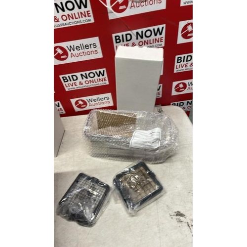 6077 - MIU VEGETABLE CHOPPER / PLEASE NOTE: ANY PURCHASES LEFT AFTER 5 WORKING DAYS MAY BE RE-SOLD TO COVER... 