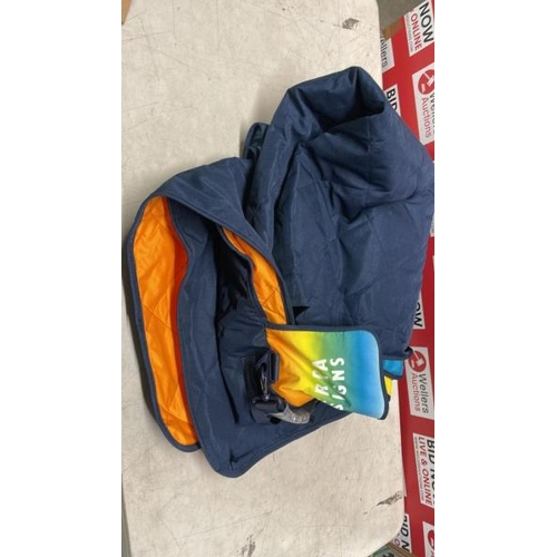 6082 - SIERRA DESIGNS WATERPROOF OUTDOOR TOTE BLANKET / PLEASE NOTE: ANY PURCHASES LEFT AFTER 5 WORKING DAY... 