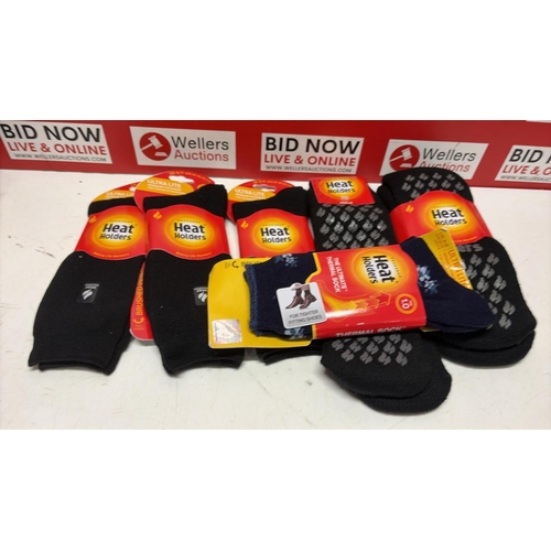 3191 - X6 NEW PACKS OF HEAT HOLDERS THERMAL SOCKS, ASSORTED SIZES