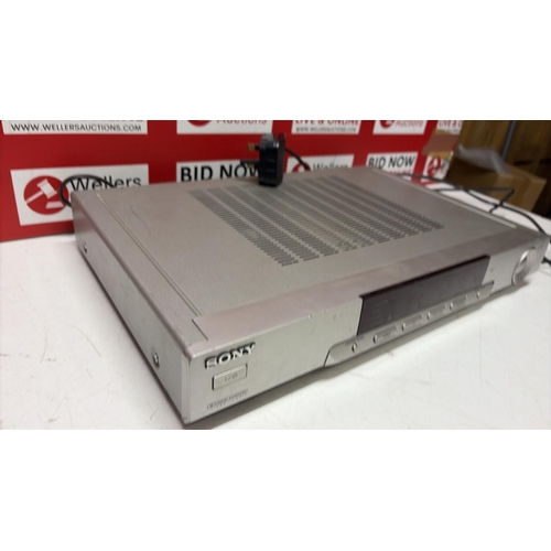 3210 - SONY TA-VE120 INTEGRATED AV AMPLIFIER