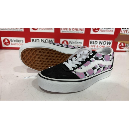 3333 - NEW VANS CANVAS SHOES, UK 3