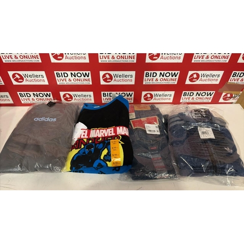 Lot 8009      
