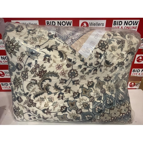 Lot 8027      