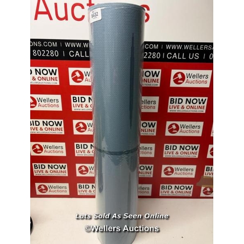 Lot 8432      