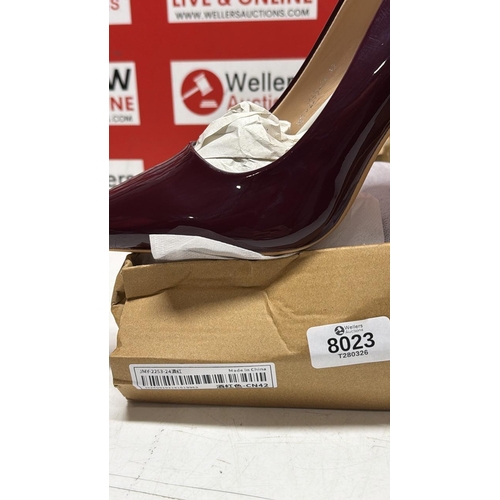 8023 - LADIES NEW HIGH HEELS / SIZE 42