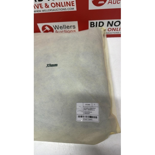 8105 - GENTS NEW 33MM MEMORIES OF YESTERDAY JUMPER / SIZE SMALL