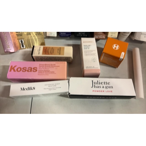 8060 - NEW MAKE UP AND COSMETIC ASSORTMENT INC. NARS, GUERLAIN, DERMALOGICA ETC