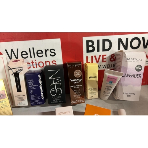 8060 - NEW MAKE UP AND COSMETIC ASSORTMENT INC. NARS, GUERLAIN, DERMALOGICA ETC