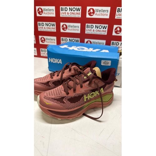 Lot 8132      