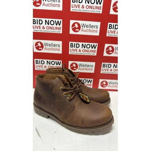 Lot 8158      