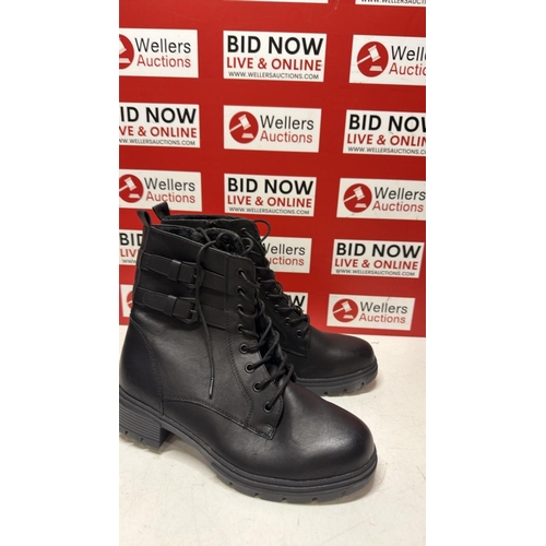 Lot 8163      