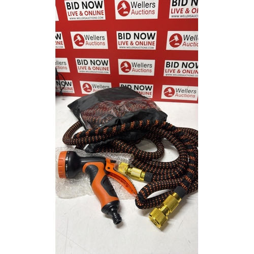5224 - EXPANDABLE GARDEN HOSE WITH SPRAY NOZZLE & BAG