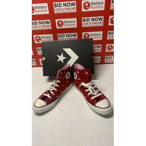 1045 - CHILDRENS NEW CONVERSE CTAS HI / SIZE 6