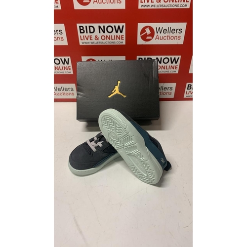 1046 - CHILDRENS NEW NIKE JORDAN FLIGHT COURT (TD) / SIZE 8.5