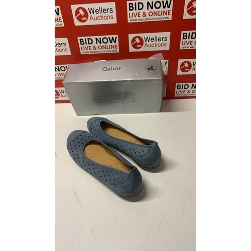 1056 - LADIES NEW GABOR SOFT NUBUK JEANS / SIZE 8