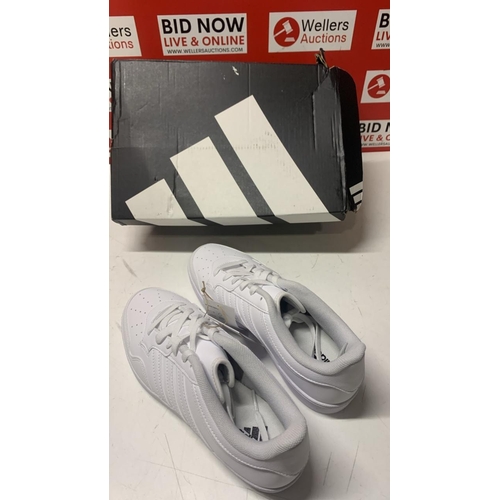 1058 - LADIES NEW ADIDAS HOOPS 4.0 / SIZE 6.5